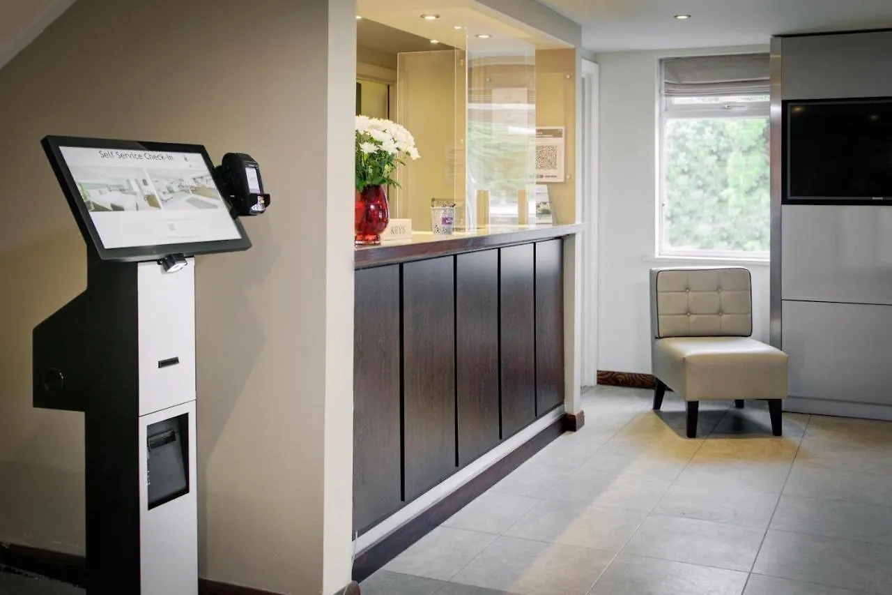 Fortune Huddersfield; Sure Hotel Collection By Best Western